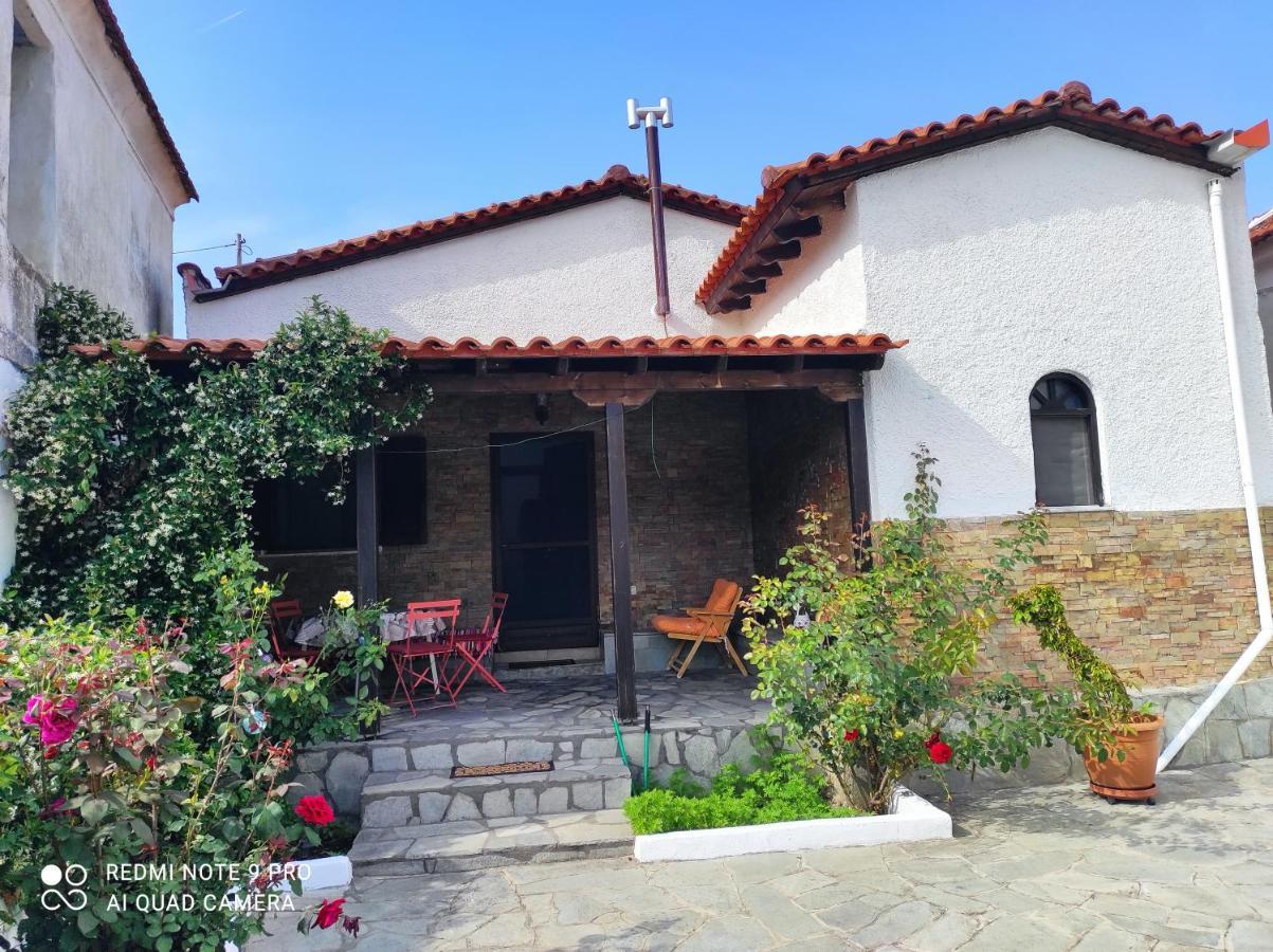 Detached House In Sykia Villa Kültér fotó