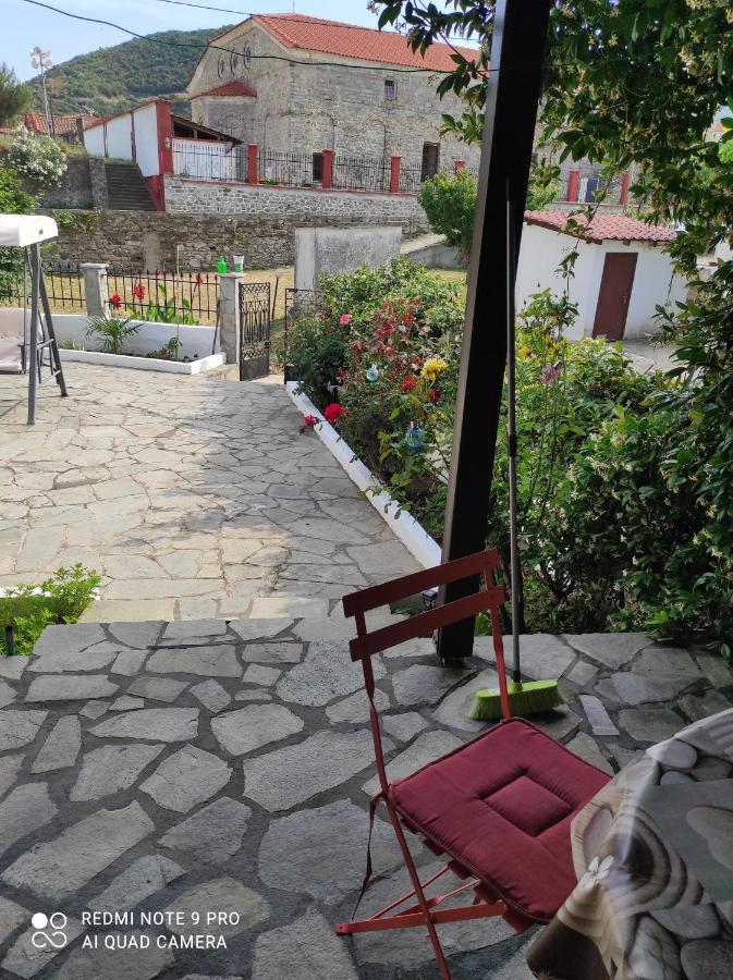 Detached House In Sykia Villa Kültér fotó